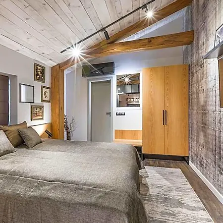 ホテル Boutique Casa Verdi 3*